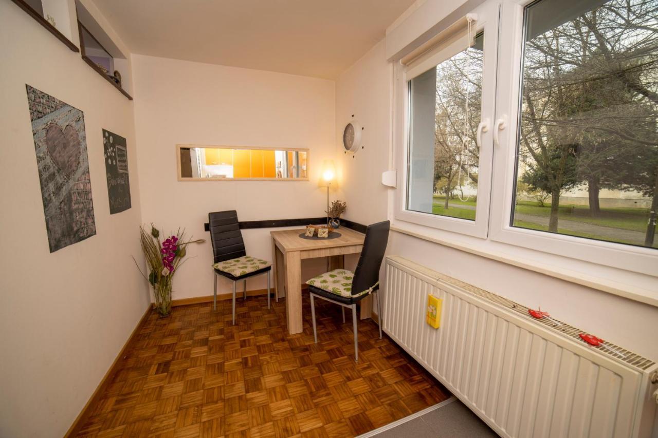 Studio Apartment Maestral Záhřeb Exteriér fotografie